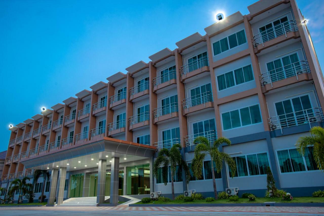 O2 Hotel Lopburi Kültér fotó